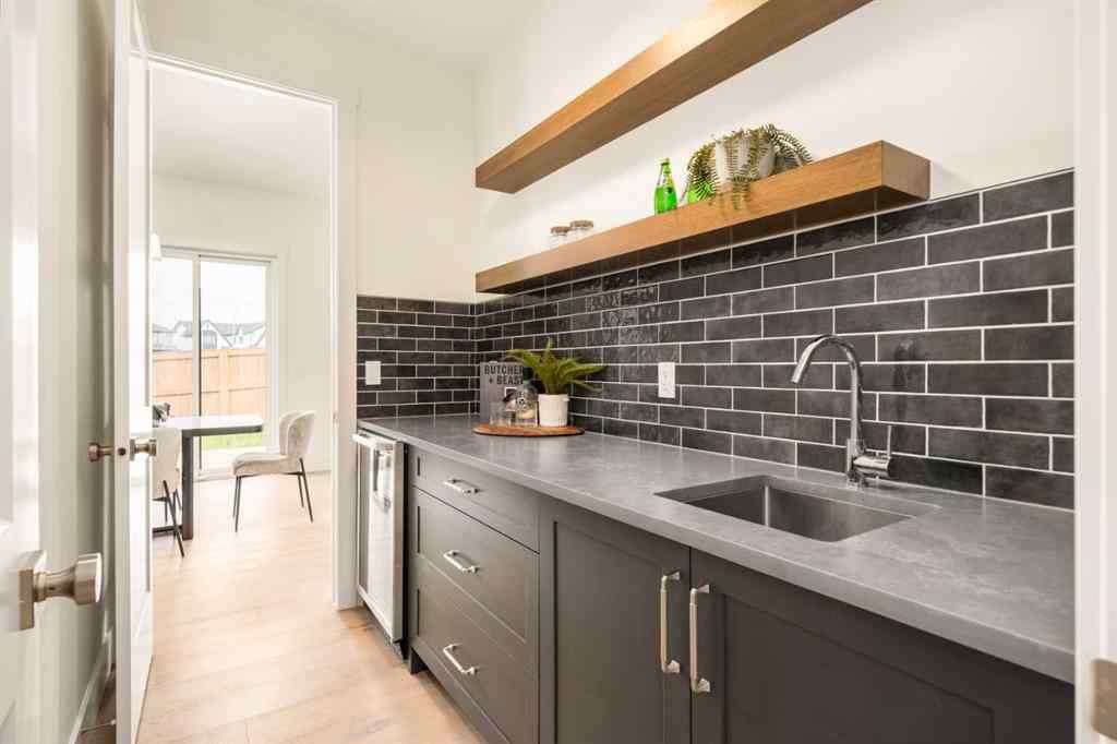 MLS® A2241917 - 42 RockCliff Heights NW in Rocky Ridge Calgary, Residential