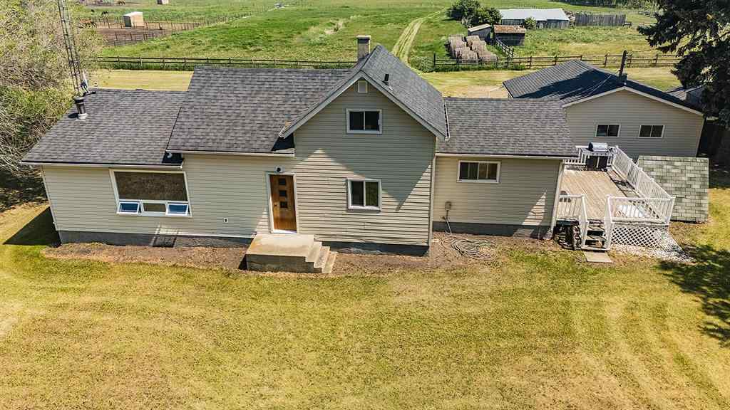 MLS® A2241927 - 424055 HWY 2A   in NONE Rural Ponoka County, Residential