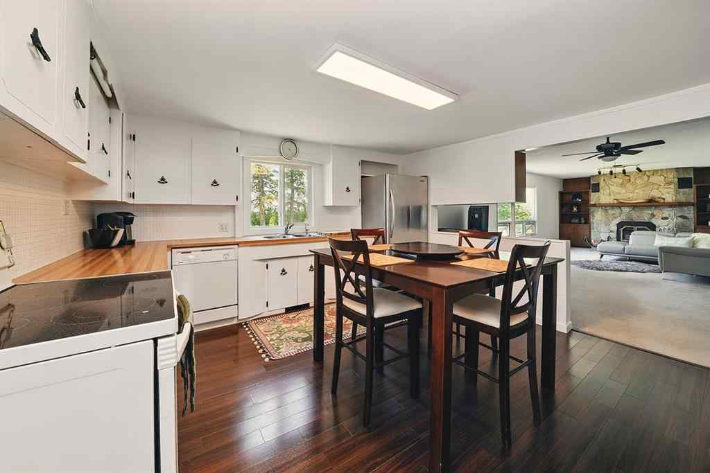 MLS® A2241927 - 424055 HWY 2A   in NONE Rural Ponoka County, Residential