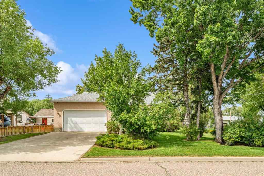 MLS® A2241928 - 2506 19 Street  in NONE Nanton, Residential