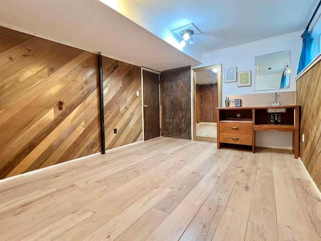 MLS® A2241939 - 9205 111 Avenue  in Mountview Grande Prairie, Residential