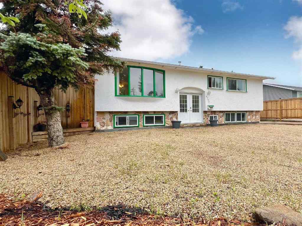 MLS® A2241939 - 9205 111 Avenue  in Mountview Grande Prairie, Residential