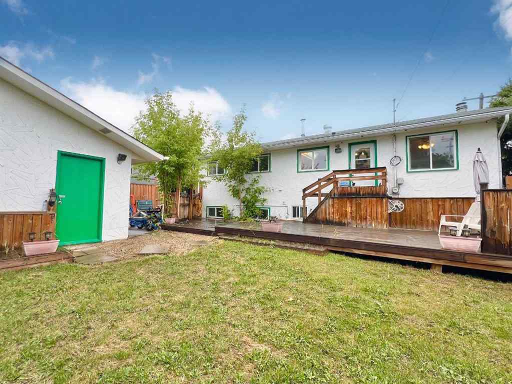 MLS® A2241939 - 9205 111 Avenue  in Mountview Grande Prairie, Residential