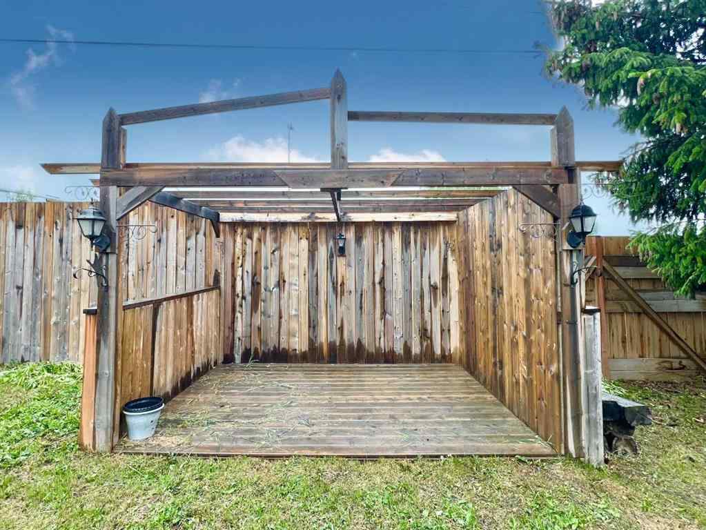 MLS® A2241939 - 9205 111 Avenue  in Mountview Grande Prairie, Residential