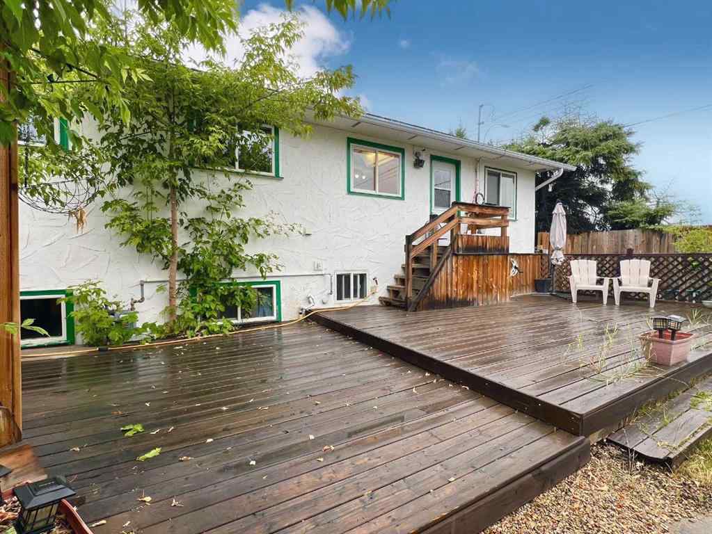 MLS® A2241939 - 9205 111 Avenue  in Mountview Grande Prairie, Residential