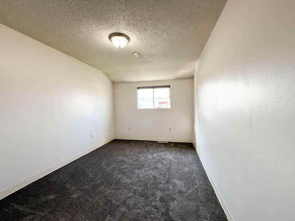 MLS® A2241941 - 101 Wanyandi Avenue  in Hillcrest Hinton, Residential