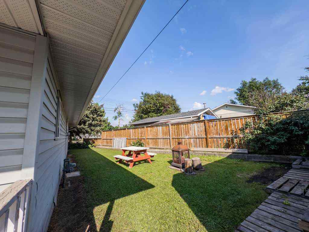 MLS® A2241941 - 101 Wanyandi Avenue  in Hillcrest Hinton, Residential