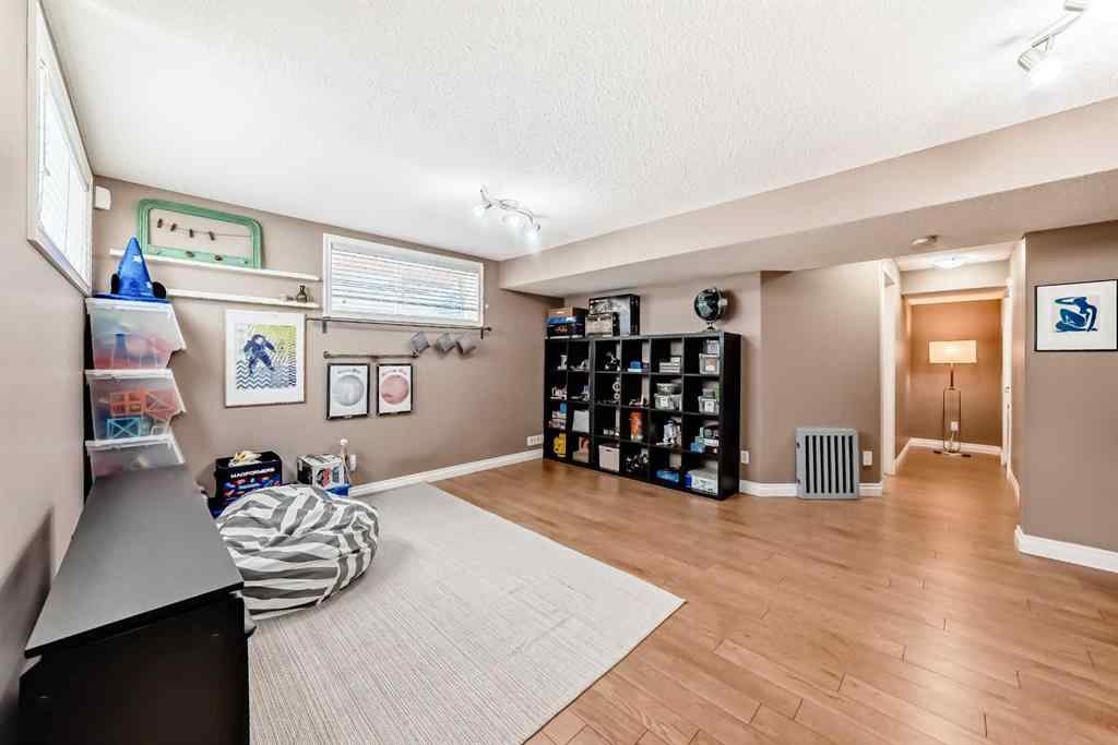MLS® A2241953 - 120 Oakmere Way  in Westmere Chestermere, Residential