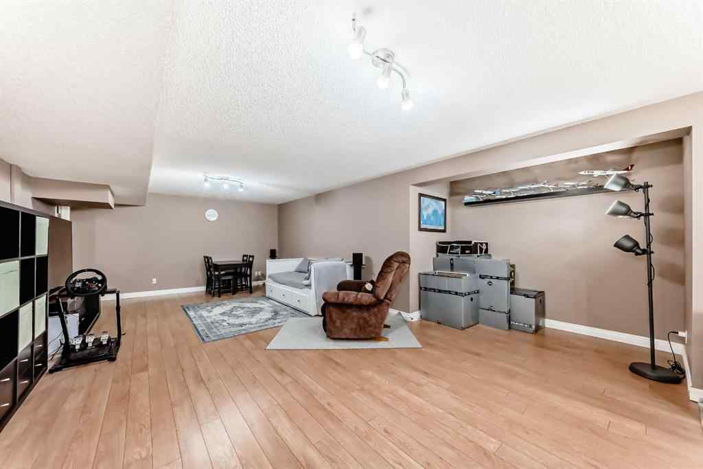 MLS® A2241953 - 120 Oakmere Way  in Westmere Chestermere, Residential