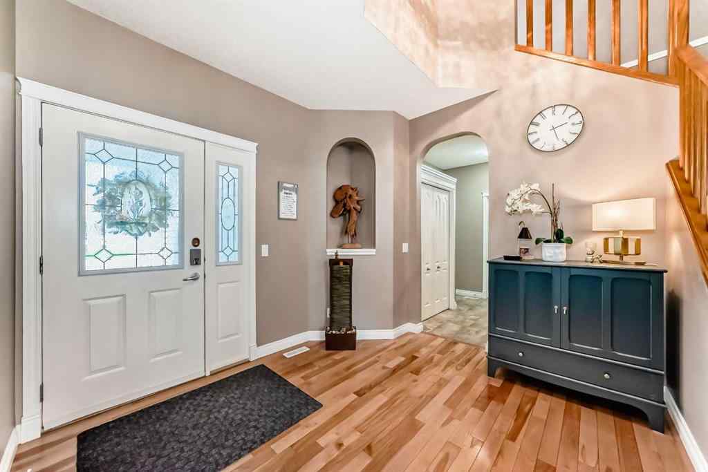 MLS® A2241953 - 120 Oakmere Way  in Westmere Chestermere, Residential