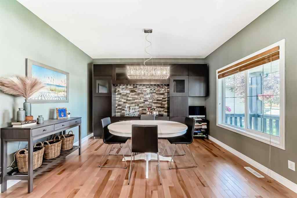 MLS® A2241953 - 120 Oakmere Way  in Westmere Chestermere, Residential