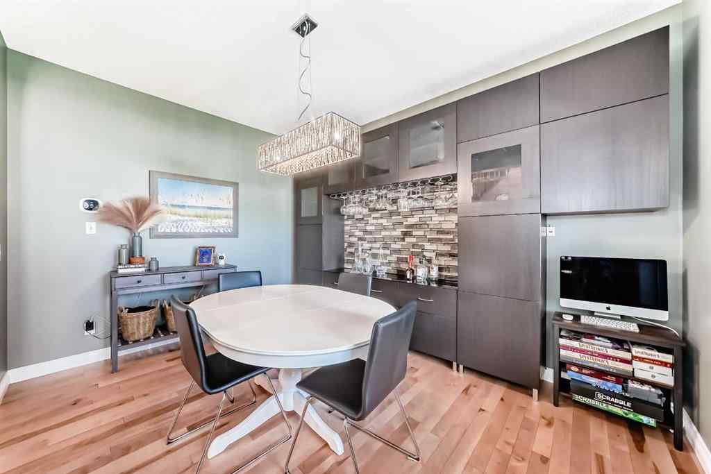 MLS® A2241953 - 120 Oakmere Way  in Westmere Chestermere, Residential