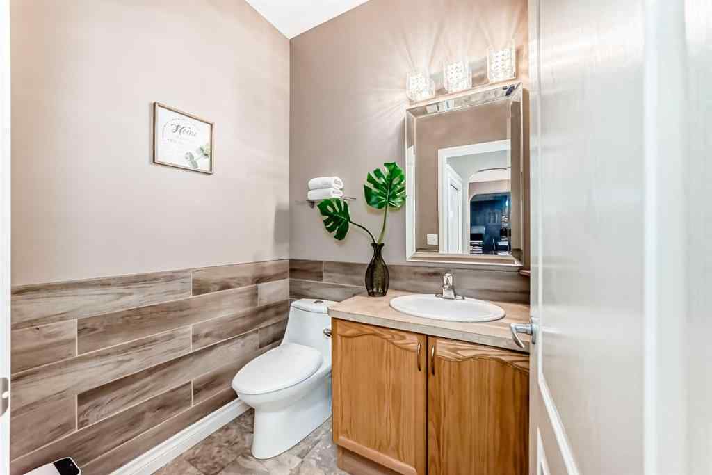 MLS® A2241953 - 120 Oakmere Way  in Westmere Chestermere, Residential