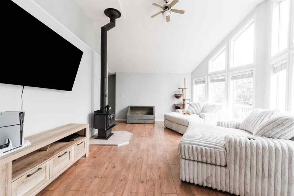 MLS® A2241954 - 5407 Draper Road  in Waterways Fort McMurray, Residential