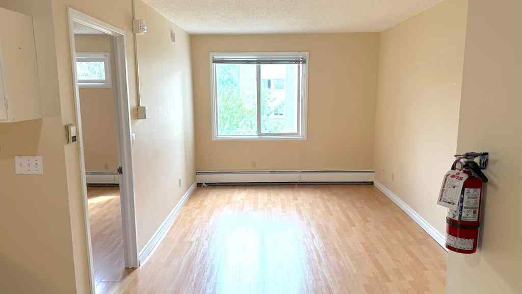 MLS® A2241961 - 1809 5 Street SW in Cliff Bungalow Calgary, Commercial