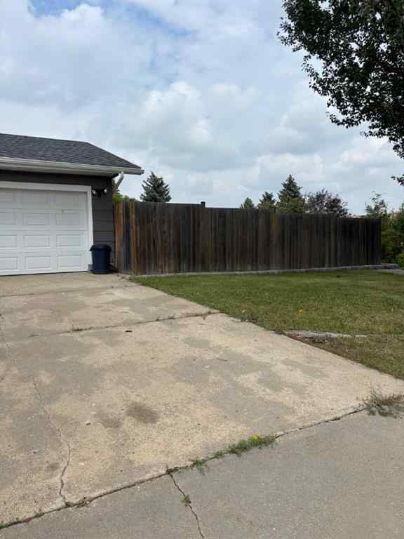 MLS® A2241965 - 4703 56 Street   in Killam Killam, Residential