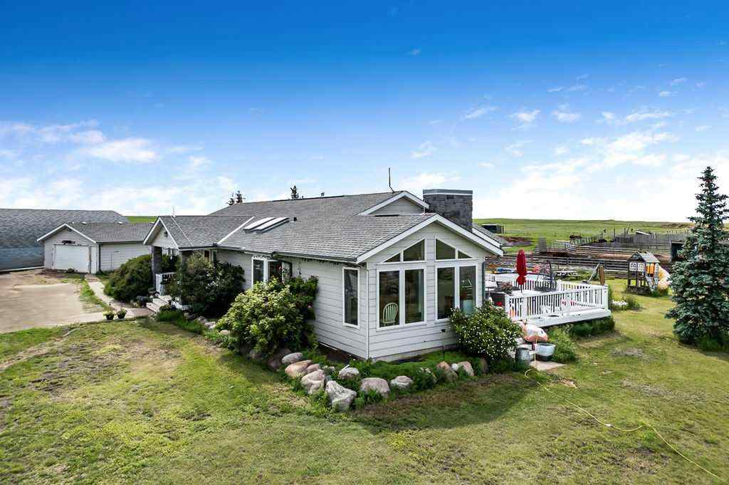 MLS® A2241974 - 211002 Range Road 260   in NONE Rural Vulcan County, Residential