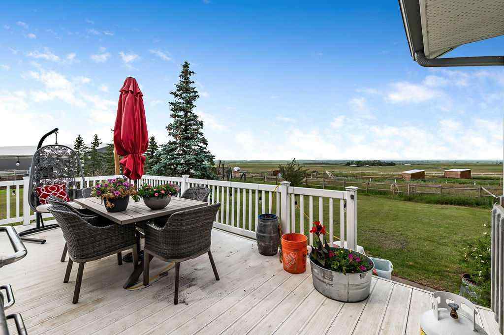 MLS® A2241974 - 211002 Range Road 260   in NONE Rural Vulcan County, Residential