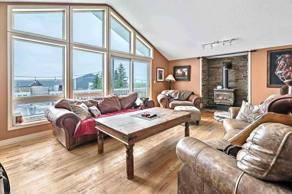 MLS® A2241974 - 211002 Range Road 260   in NONE Rural Vulcan County, Residential