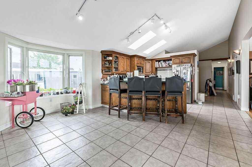 MLS® A2241974 - 211002 Range Road 260   in NONE Rural Vulcan County, Residential