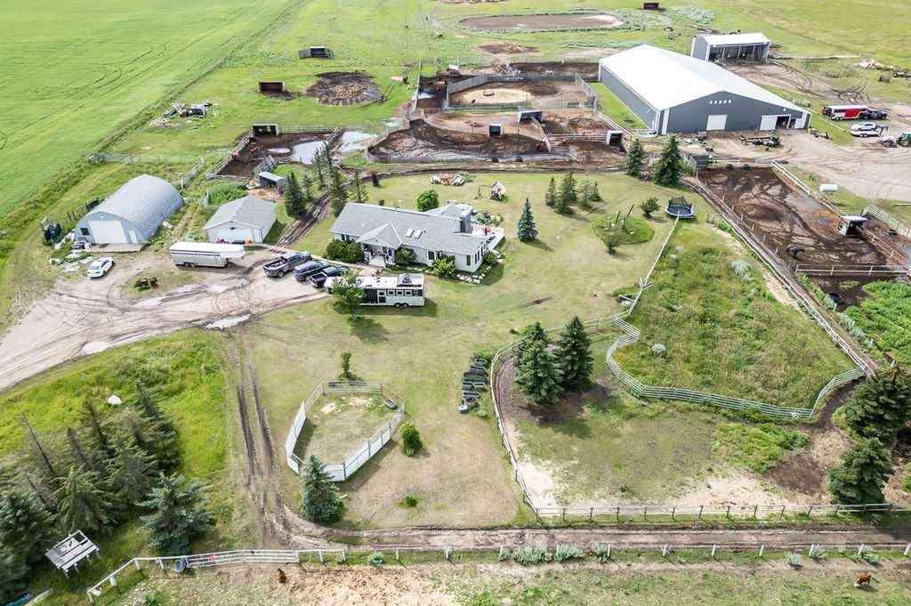 MLS® A2241974 - 211002 Range Road 260   in NONE Rural Vulcan County, Residential