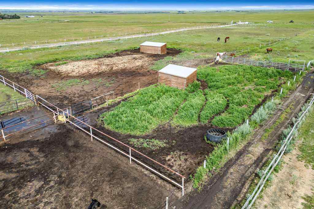 MLS® A2241974 - 211002 Range Road 260   in NONE Rural Vulcan County, Residential