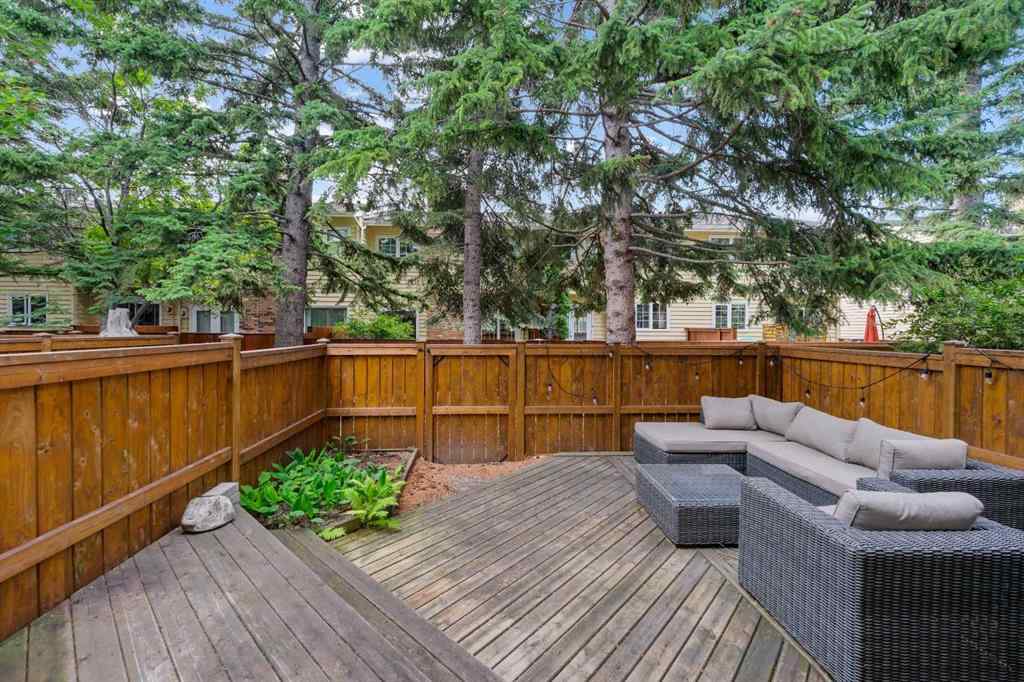 MLS® A2242000 - 514 Point Mckay Grove NW in Point McKay Calgary, Residential
