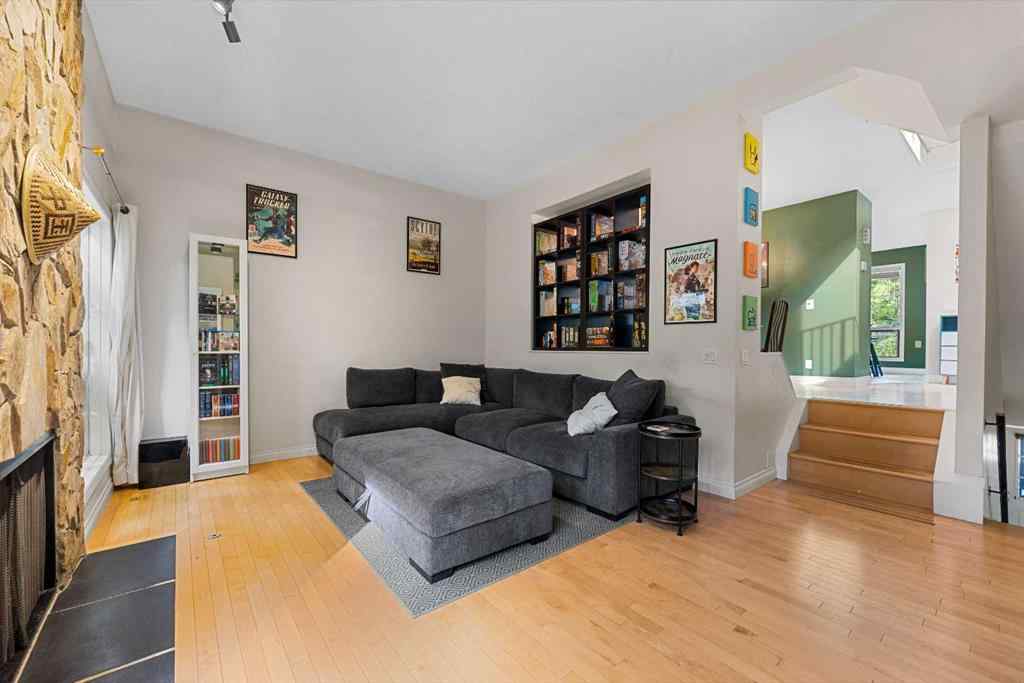 MLS® A2242000 - 514 Point Mckay Grove NW in Point McKay Calgary, Residential