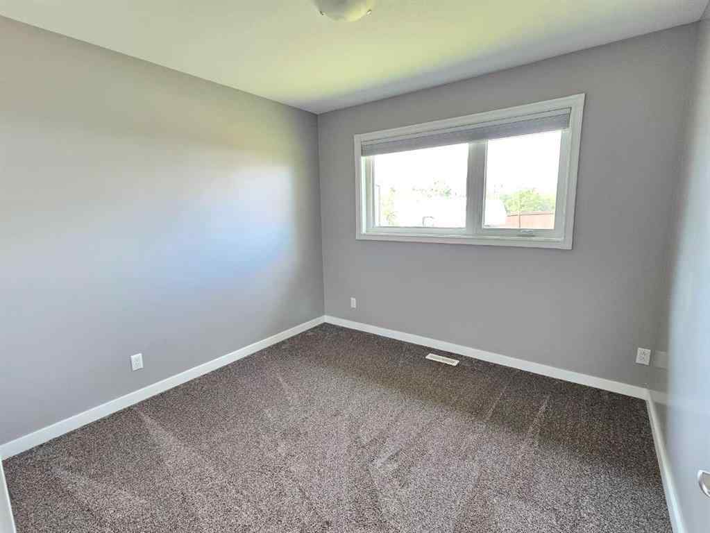 MLS® A2242006 - 9502 100 Street  in NONE Bezanson, Residential