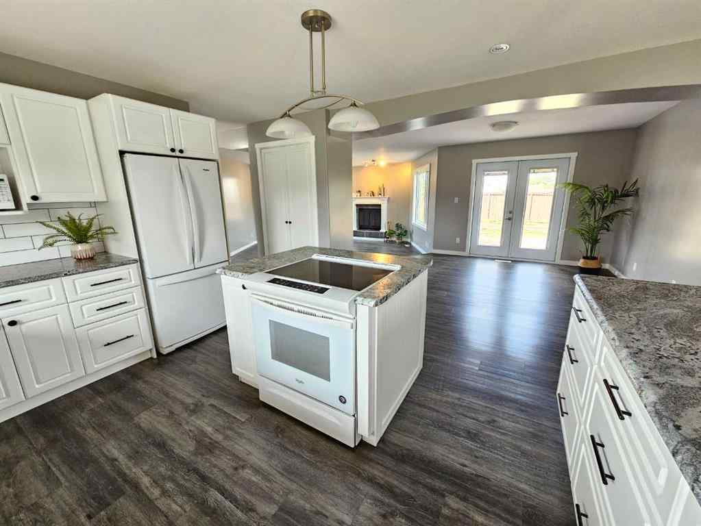 MLS® A2242006 - 9502 100 Street  in NONE Bezanson, Residential