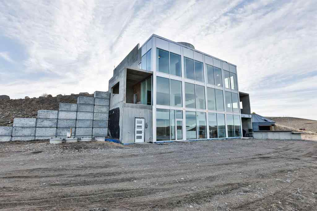 MLS® A2242023 - 214041 TWP RD 150   in Little Bow Resort Rural Vulcan County, Residential