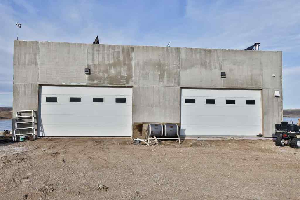 MLS® A2242023 - 214041 TWP RD 150   in Little Bow Resort Rural Vulcan County, Residential