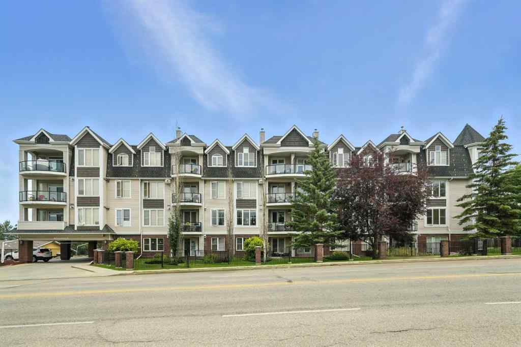 MLS® A2242032 - Unit #203 4707 50 Street  in Downtown Sylvan Lake, Residential