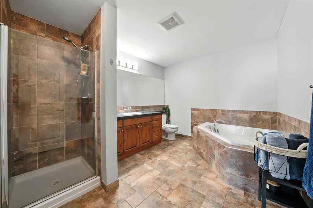 MLS® A2242032 - Unit #203 4707 50 Street  in Downtown Sylvan Lake, Residential