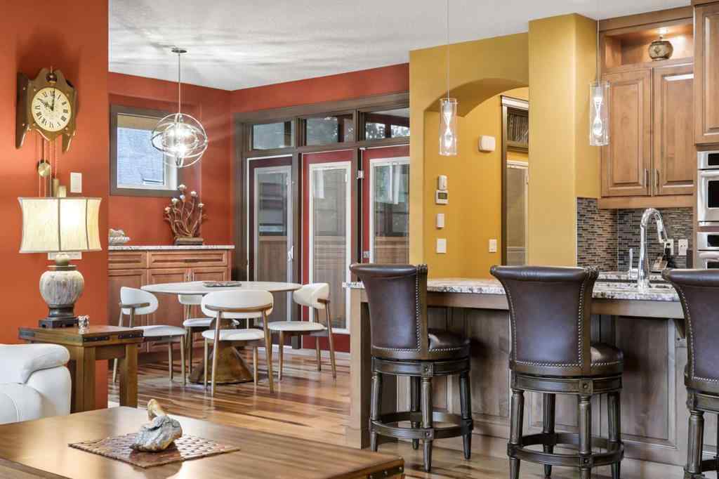 MLS® A2242046 - 652 Quarry Way SE in Douglasdale/Glen Calgary, Residential