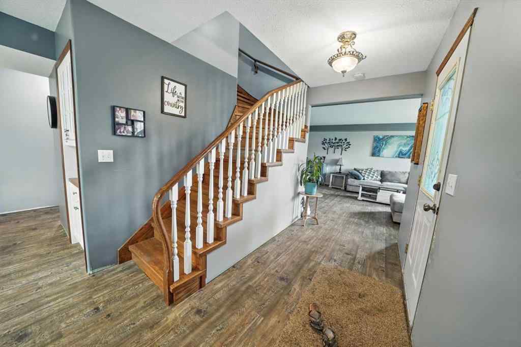 MLS® A2242048 - 21036 Township 424   in NONE Rural Ponoka County, Residential