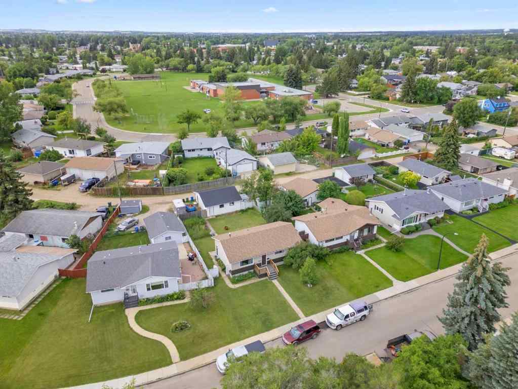 MLS® A2242051 - 3513 46 Street  in Eastview Red Deer, Residential