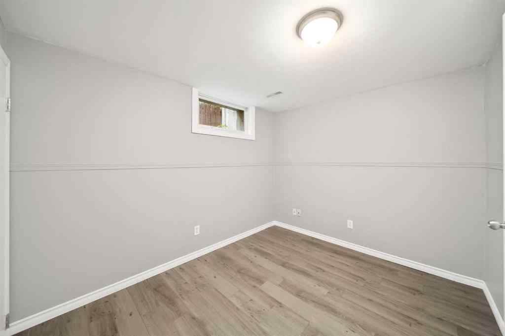 MLS® A2242051 - 3513 46 Street  in Eastview Red Deer, Residential