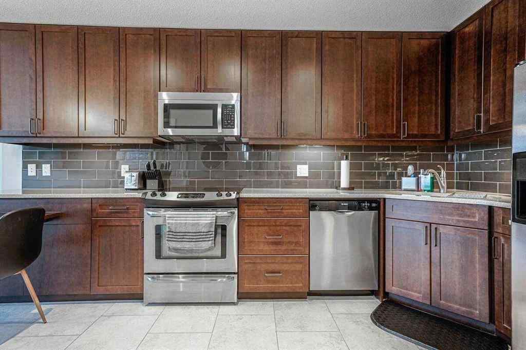 MLS® A2242052 - Unit #1004 211 13 Avenue SE in Beltline Calgary, Residential