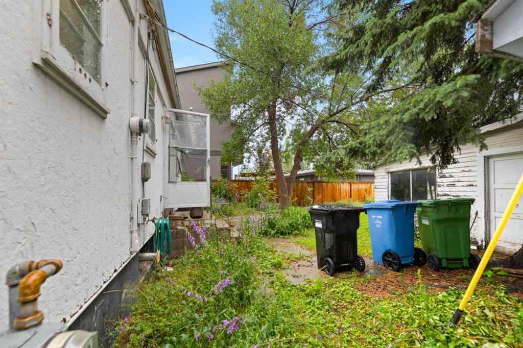 MLS® A2242053 - 1225 Regal Crescent NE in Renfrew Calgary, Residential