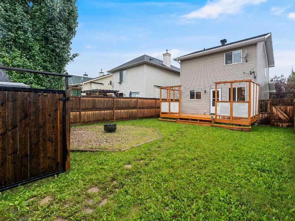 MLS® A2242056 - 68 Bridleridge Gardens SW in Bridlewood Calgary, Residential
