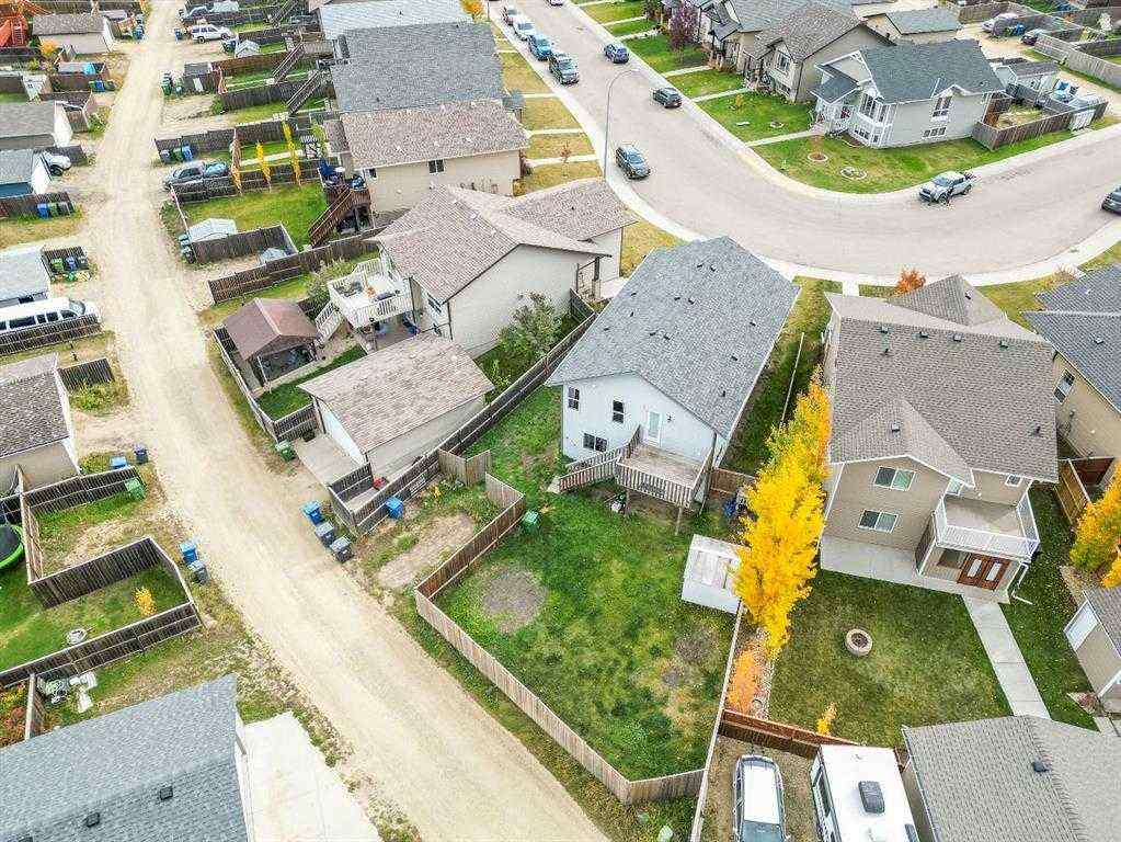 MLS® A2242073 - 60 Long Close  in Lonsdale Red Deer, Residential