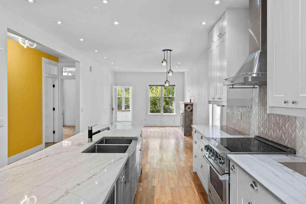 MLS® A2242075 - 914 5A Street NW in Sunnyside Calgary, Residential