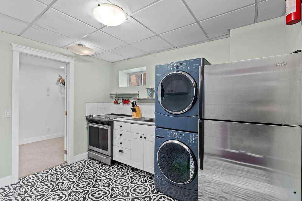 MLS® A2242075 - 914 5A Street NW in Sunnyside Calgary, Residential