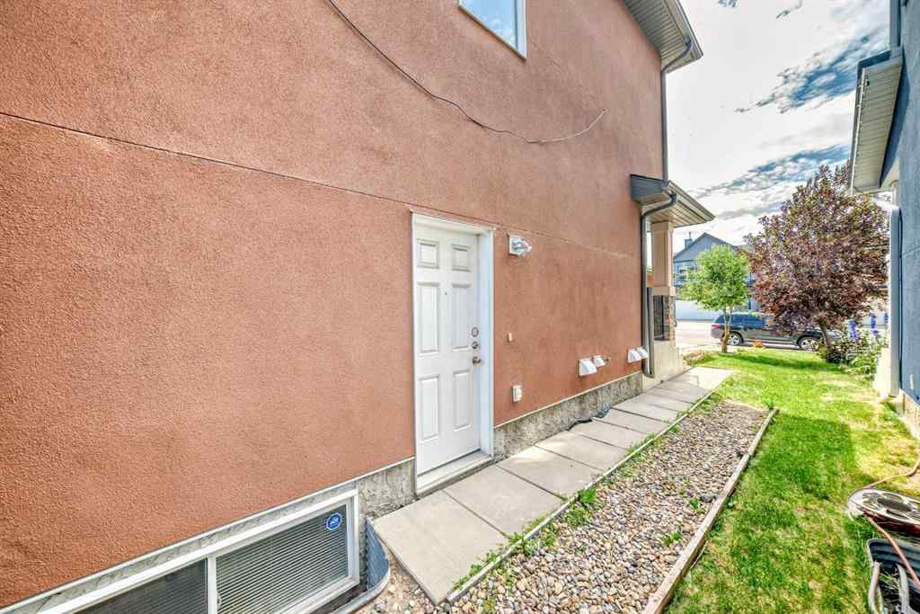 MLS® A2242078 - 148 Saddlecrest Gardens NE in Saddle Ridge Calgary, Residential