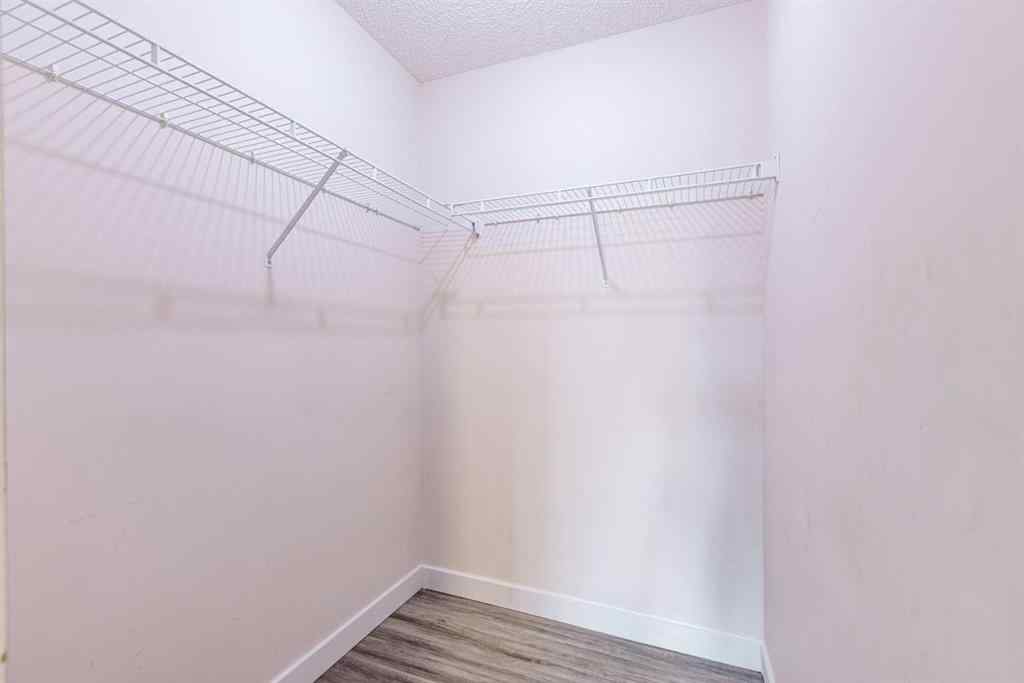 MLS® A2242087 - Unit #106 2106 Valleyview Park SE in Dover Calgary, Residential