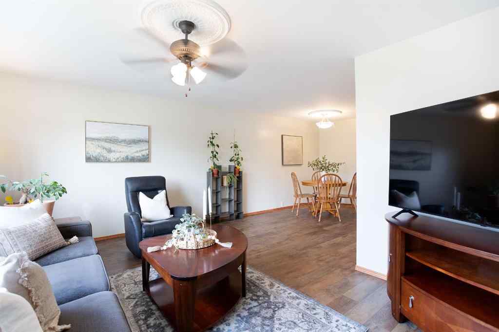 MLS® A2242093 - 39 Elk Hill SE in Edgewater Airdrie, Residential