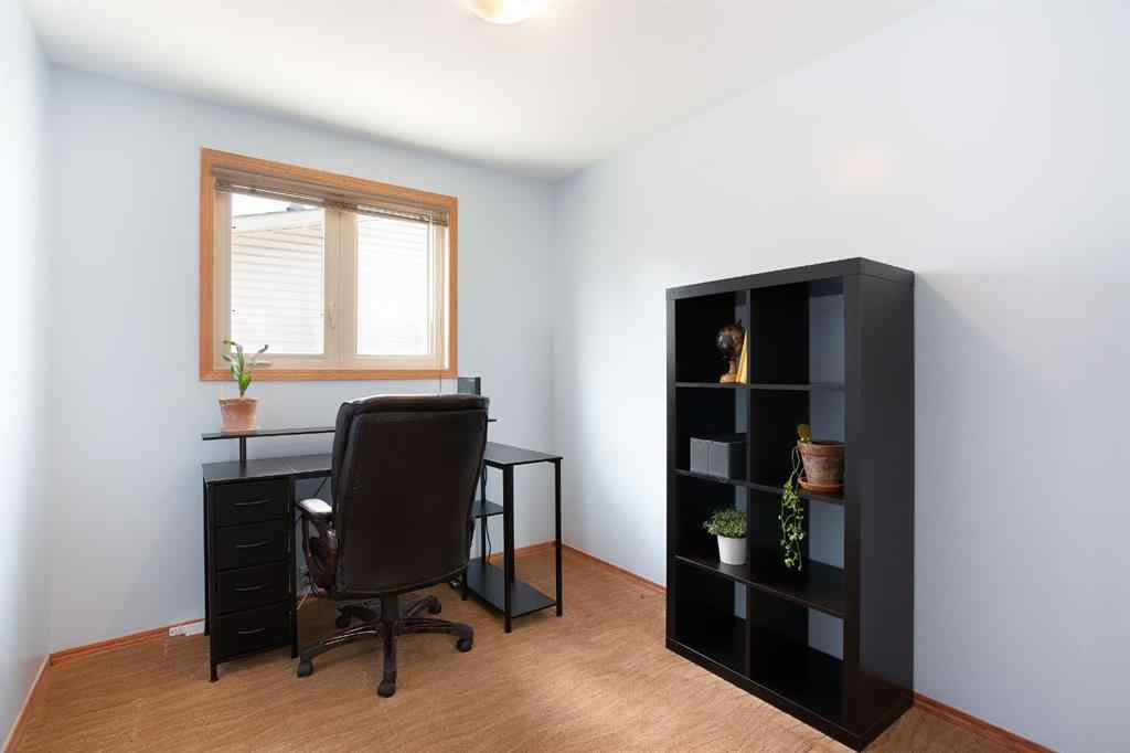 MLS® A2242093 - 39 Elk Hill SE in Edgewater Airdrie, Residential