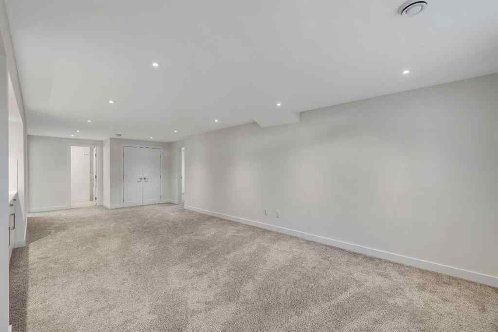 MLS® A2242097 - 10704 Oakfield Drive SW in Cedarbrae Calgary, Residential