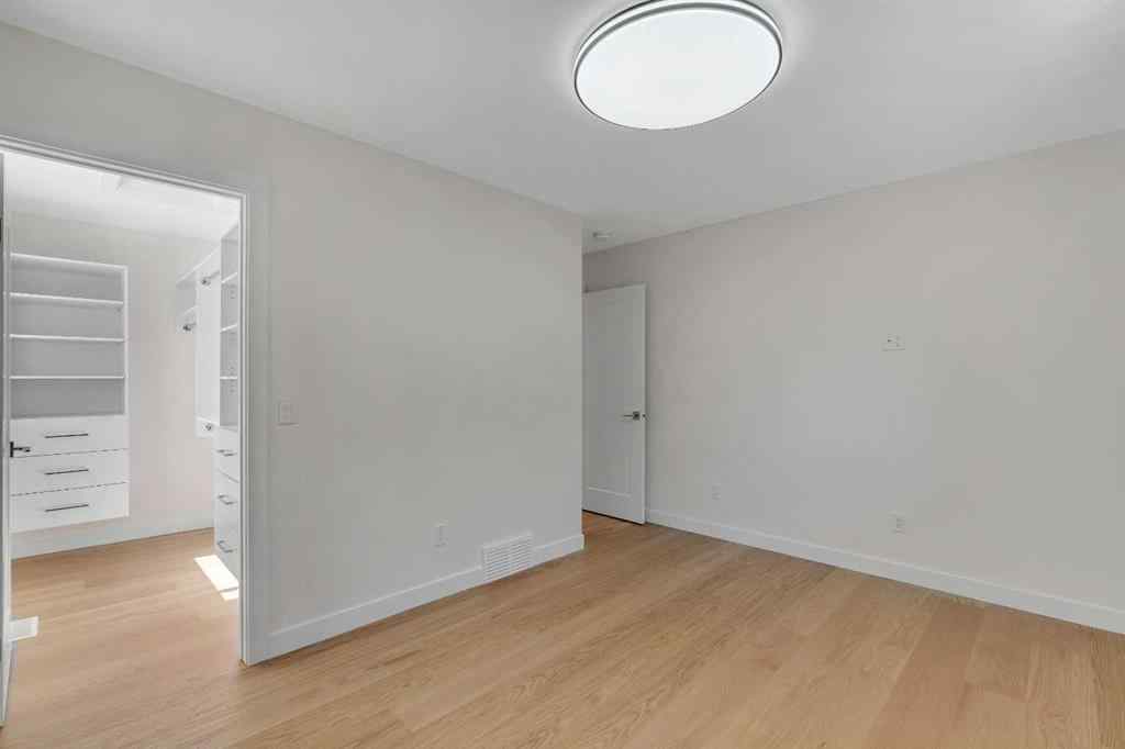 MLS® A2242097 - 10704 Oakfield Drive SW in Cedarbrae Calgary, Residential